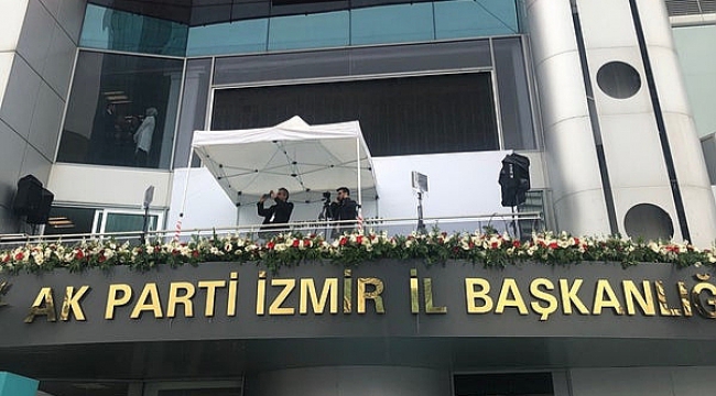 İZMİRDE AK PARTİ KONGRELERİ ÇOK SANCILI BAŞLADI