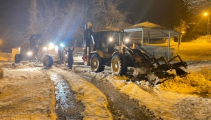 Onikişubat Belediyesi, karla mücadelede tam teyakkuzda