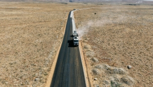 Afşin Oğlakkaya'nın Yolu Büyükşehir'le Yenilendi