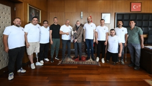 Başkan Fırat Görgel, 'Süper' Voleybolcuları Ağırladı
