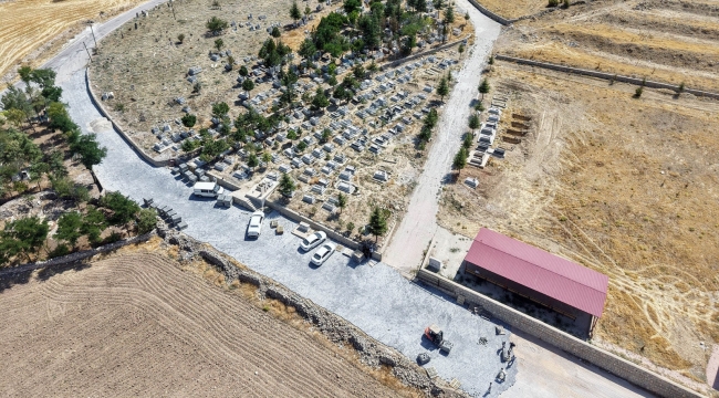 Büyükşehir'den Elbistan Kırsalına 5 Bin Metrekarelik Kilit Parke