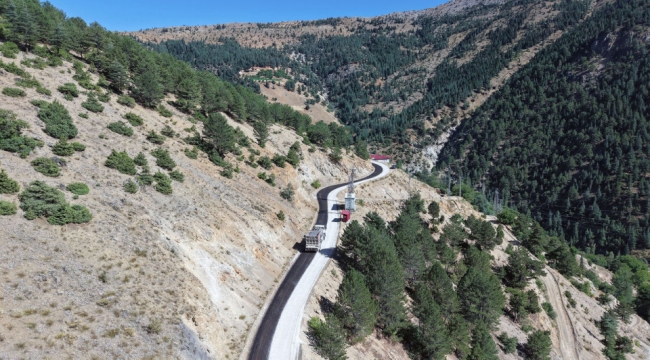 Büyükşehir'den Göksun Kırsalına Konforlu Yol Atağı