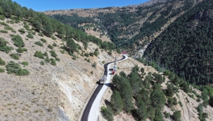 Büyükşehir'den Göksun Kırsalına Konforlu Yol Atağı