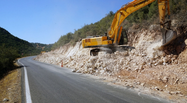 Büyükşehir'den Pazarcık'ta Yol Seferberliği