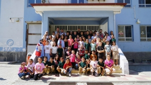 Gençlik Meclisi'nden Minik Yüreklere Büyük Dokunuş