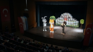 Sahne Çocuklar İçin Yeşerdi; Miniklere Doğa Sevgisi Aşılandı
