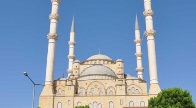 24.10.2025 Cuma Hutbesi: 'Birlikte Bereket, Kardeşlikte Rahmet Vardır'