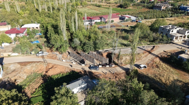 Büyükşehir'den Türkoğlu'na Yeni Bir Köprü Daha