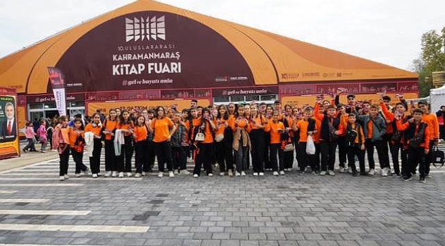 Ilıca'dan Gelen Öğrenciler Kitapların Büyülü Dünyasını Keşfetti