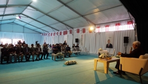 Kitap Fuarı'nın Üçüncü Gününde Bilgi ve Kültür Şöleni Yaşandı