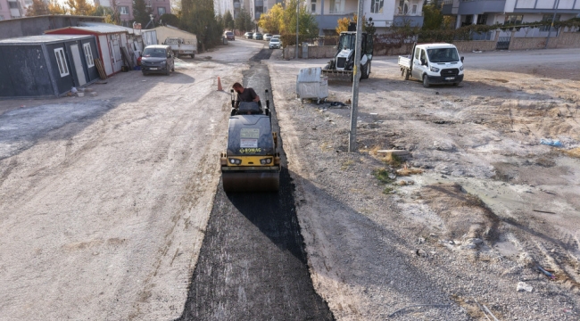 Elbistan'da Altyapının Ardından Yollar da Bir Bir Onarılıyor
