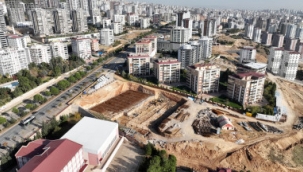 Sosyal ve Sportif Buluşma Alanı Gençlik ve Spor Merkezi'nde Çalışmalar Sürüyor