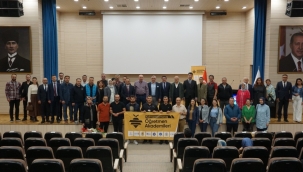 TRT RADYOSU MÜZİK AKADEMİSİ'NDE