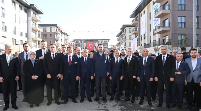 Bakan Kurum: "Yıl Sonuna Kadar 74 Bin Konut ve İş Yerini Hak Sahiplerimize Teslim Edeceğiz"