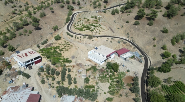 DULKADİROĞLU'NDA ULAŞIMDA REKOR SEFERBERLİK: 110 KİLOMETREDE 700 BİN METREKARE SATHİ ASFALT KAPLAMA