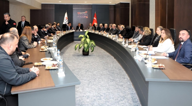 CHP Genel Başkanı Özgür Özel'den KMTSO'ya Ziyaret