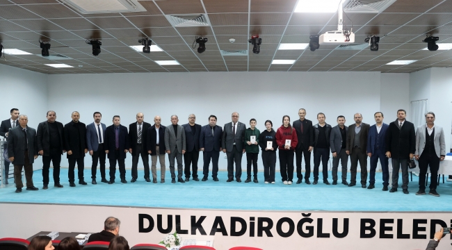 DULKADİROĞLU'NDA EĞİTİME GÜÇLÜ PROJE: EŞİK BİLGİ YARIŞMASI İÇİN PROTOKOL İMZALANDI