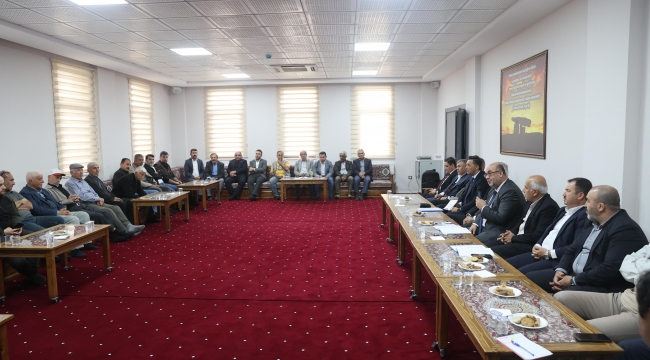 BAŞKAN AKPINAR 91. MAHALLE TOPLANTISINI KARACASU FERHUŞ MAHALLESİ'NDE GERÇEKLEŞTİRDİ