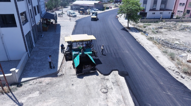 Büyükşehir, Yeni Haftada Asfalt Seferberliğini 30 Farklı Noktada Sürdürecek