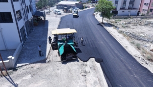 Büyükşehir, Yeni Haftada Asfalt Seferberliğini 30 Farklı Noktada Sürdürecek