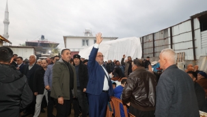 YÜZ YÜZE 100. MAHALLEDE: BAŞKAN AKPINAR GÖNÜLLERE DOKUNAN BULUŞMALARINI SÜRDÜRÜYOR