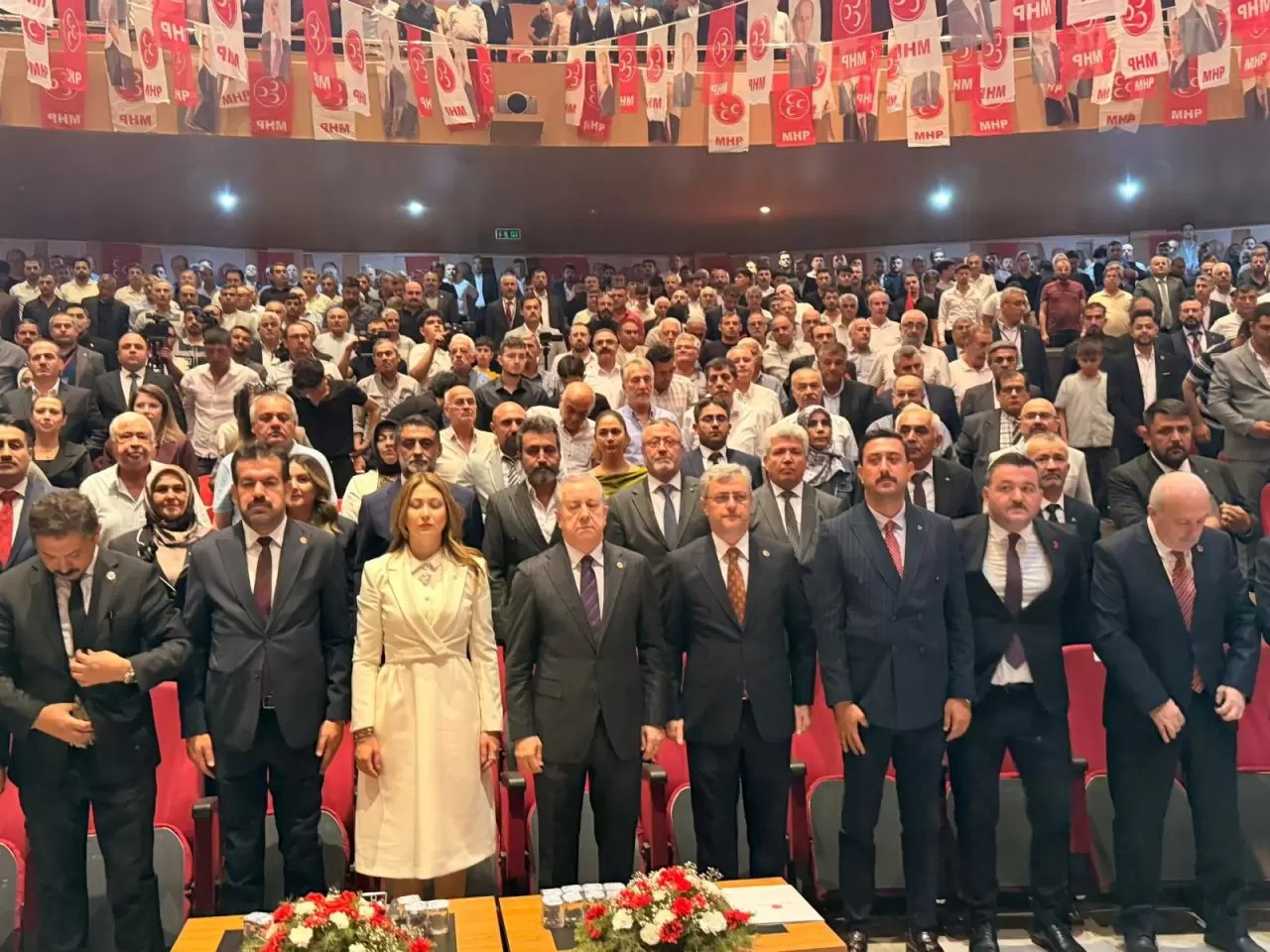 Genel Başkan Yardımcısı Sadir Durmaz MHP Kahramanmaraş kongresine katıldı!
