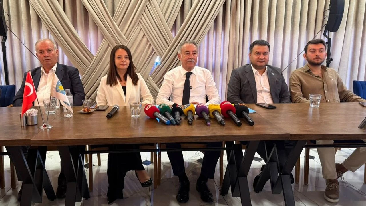 İYİ Parti Kahramanmaraş İl Başkanı Bastırmacı: "Şehitlerimizin Hatırasını İncitecek Hiçbir Yaklaşımı Kabul Etmiyoruz"