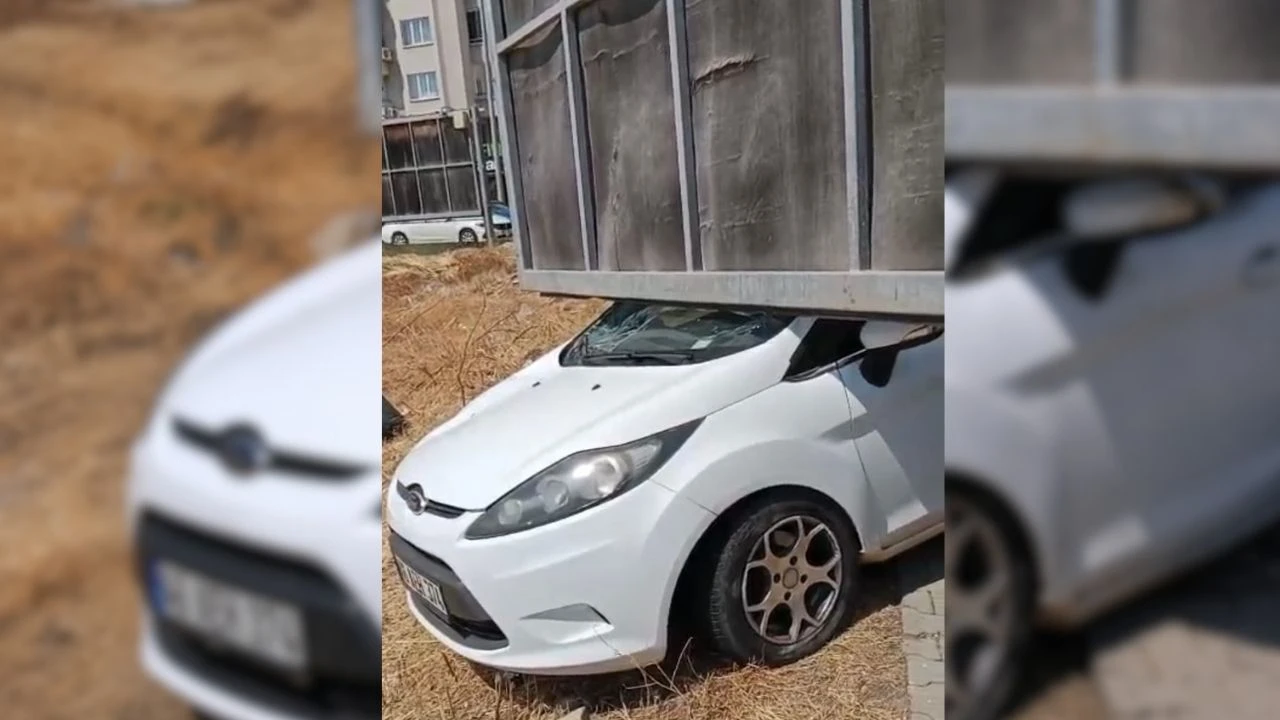 Kahramanmaraş'ta Kontrolden Çıkan Otomobil Yayaya Çarptı
