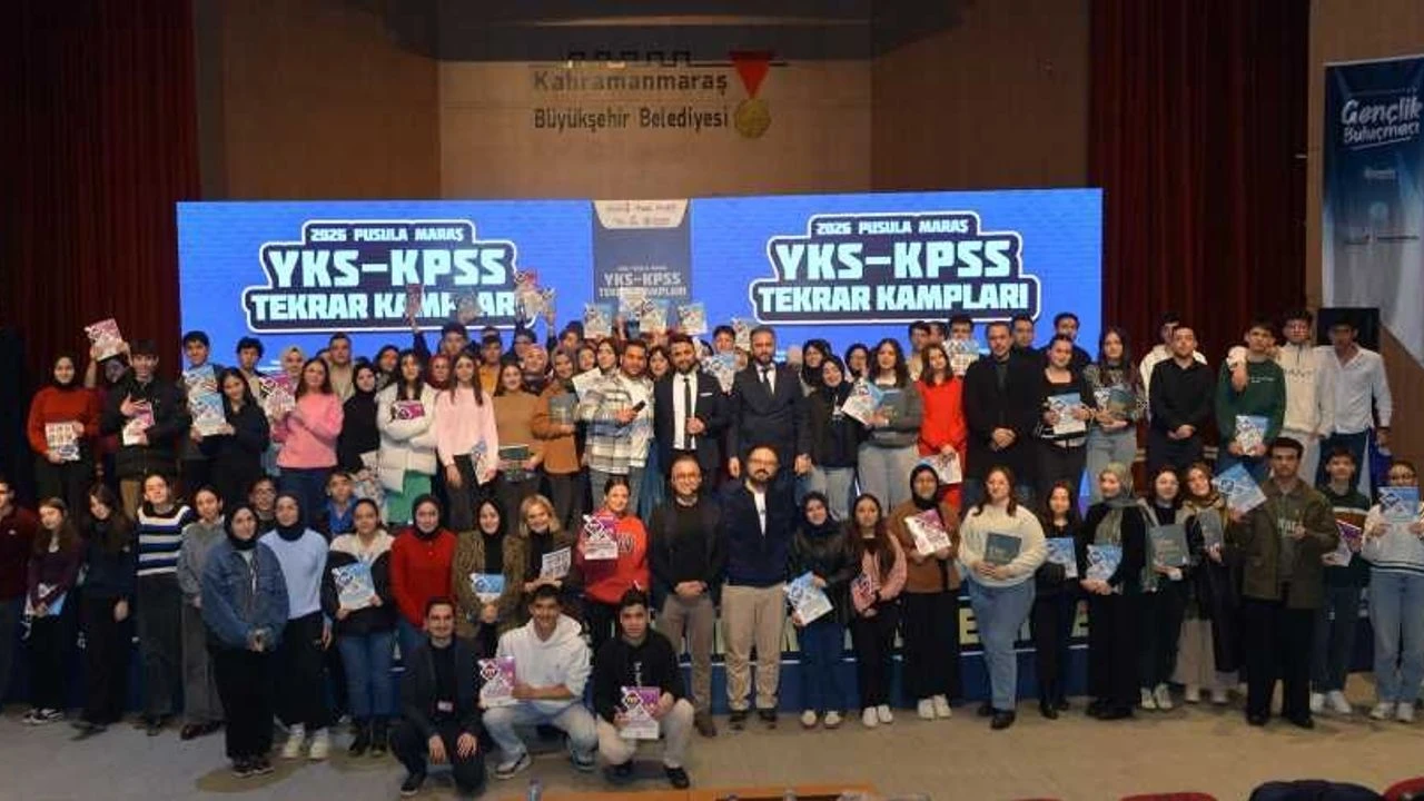 Pusula Maraş'ın Akademik Desteği Türkiye Derecesi Getirdi