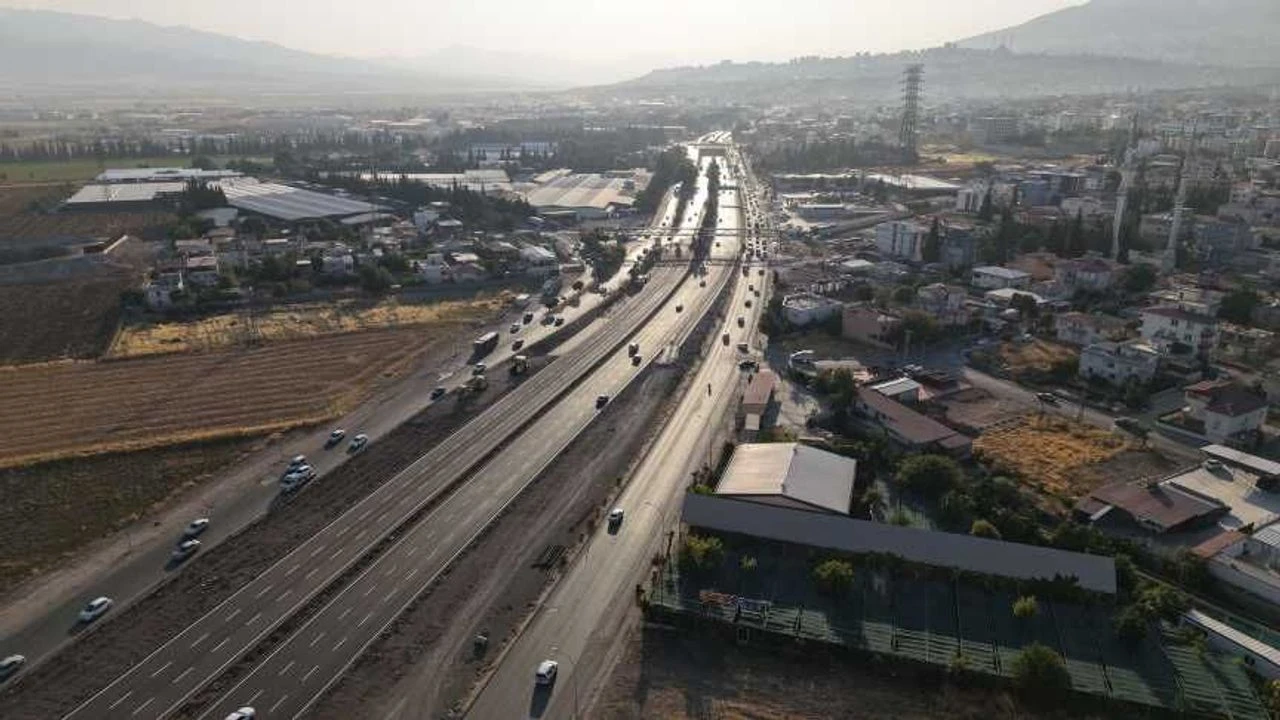 Sanayi Kavşağı'nda Ana Güzergah Ulaşıma Açıldı