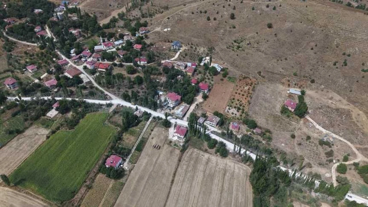 Büyükşehir, Göksun Kırsalında Ulaşıma Güç Katan Yol Yatırımını Tamamladı