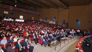 Şiir Okuma Yarışması Türkiye Finali Kahramanmaraş'ta Gerçekleştirildi